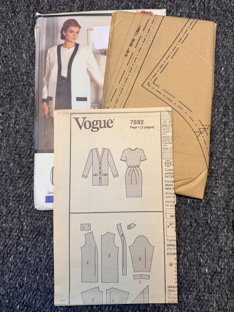 Vogue 7692 original envelope, tissue pattern and instructions